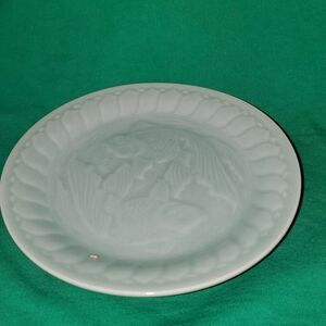 Vintage Longquan Celadon Koi Carp Fish Dessert Plate 6.75"